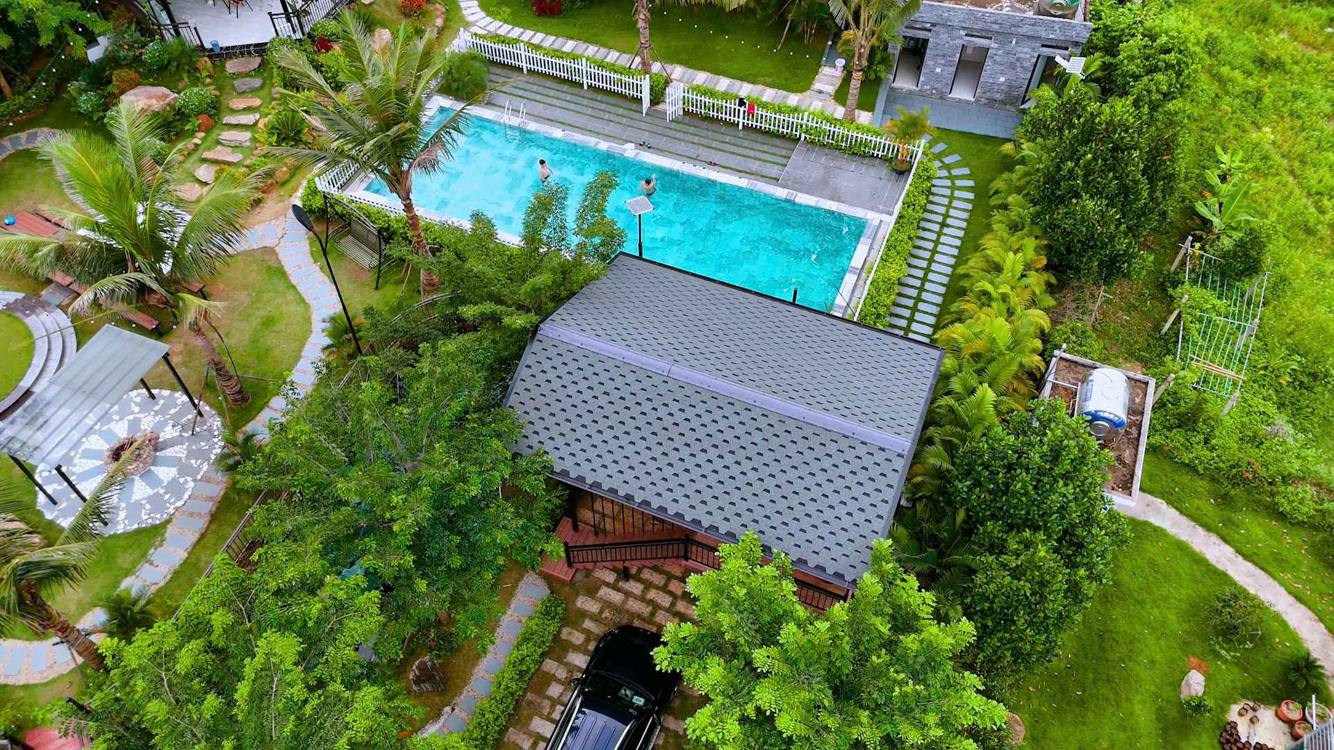 Bể bơi tiêu chuẩn 5 sao